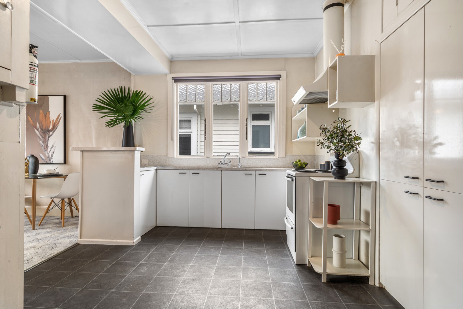 43 Weka Street, The Wood #2 -- listing/16190/a-v2.jpeg