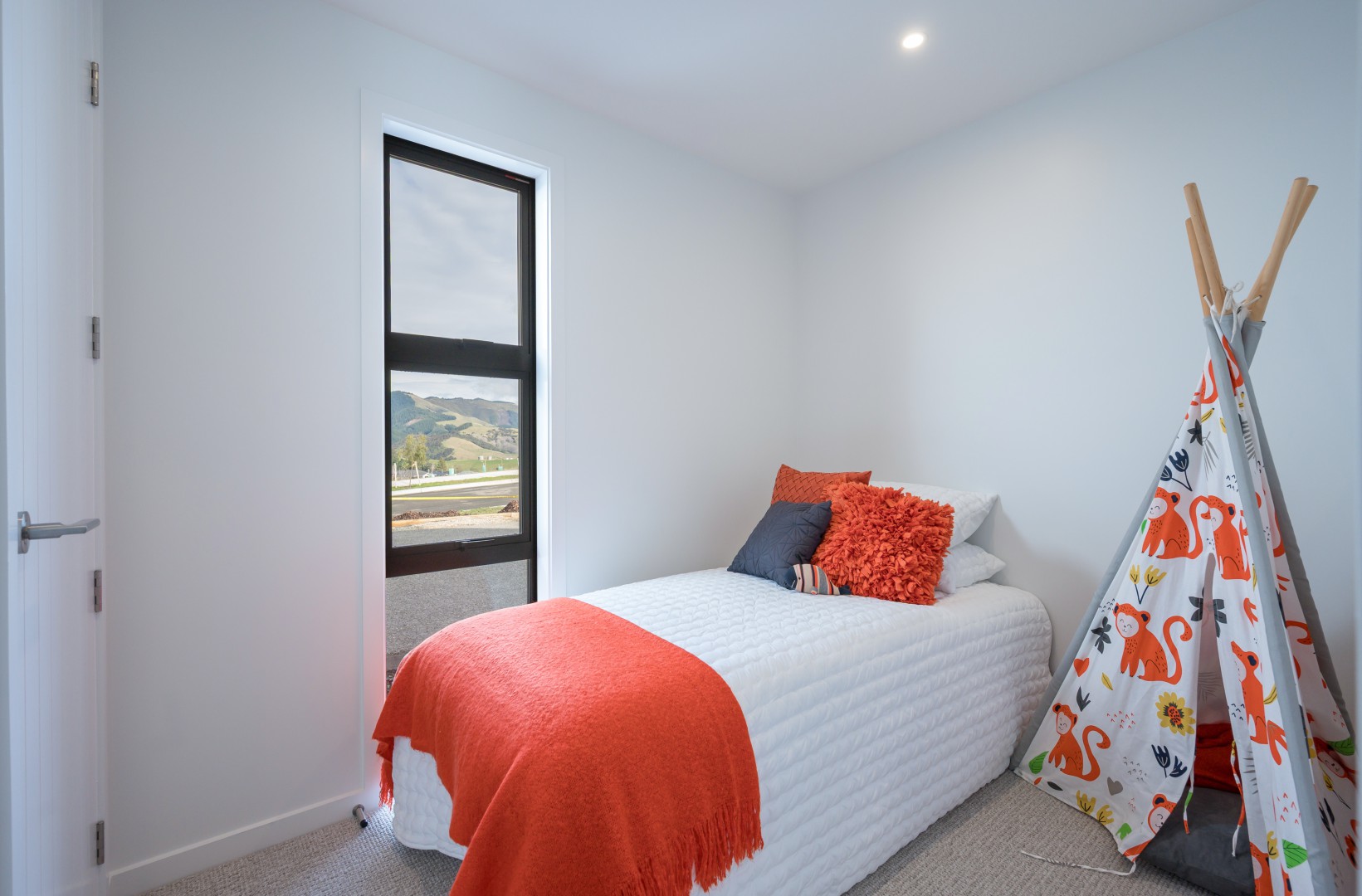 54 Quail Rise, Stoke #7 -- listing/16196/f-v5.jpeg