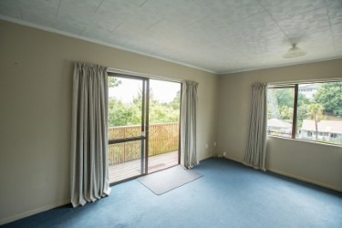 2/26  Russell Street, Stepneyville #8 -- listing/16210/RBPI121130.jpeg