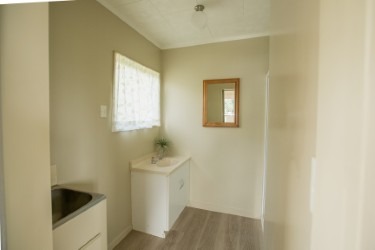 2/26  Russell Street, Stepneyville #7 -- listing/16210/RBPI121132.jpeg