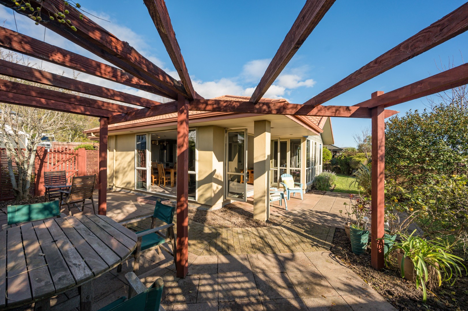 447 Suffolk Road, Stoke #19 -- listing/16215/s-v2.jpeg