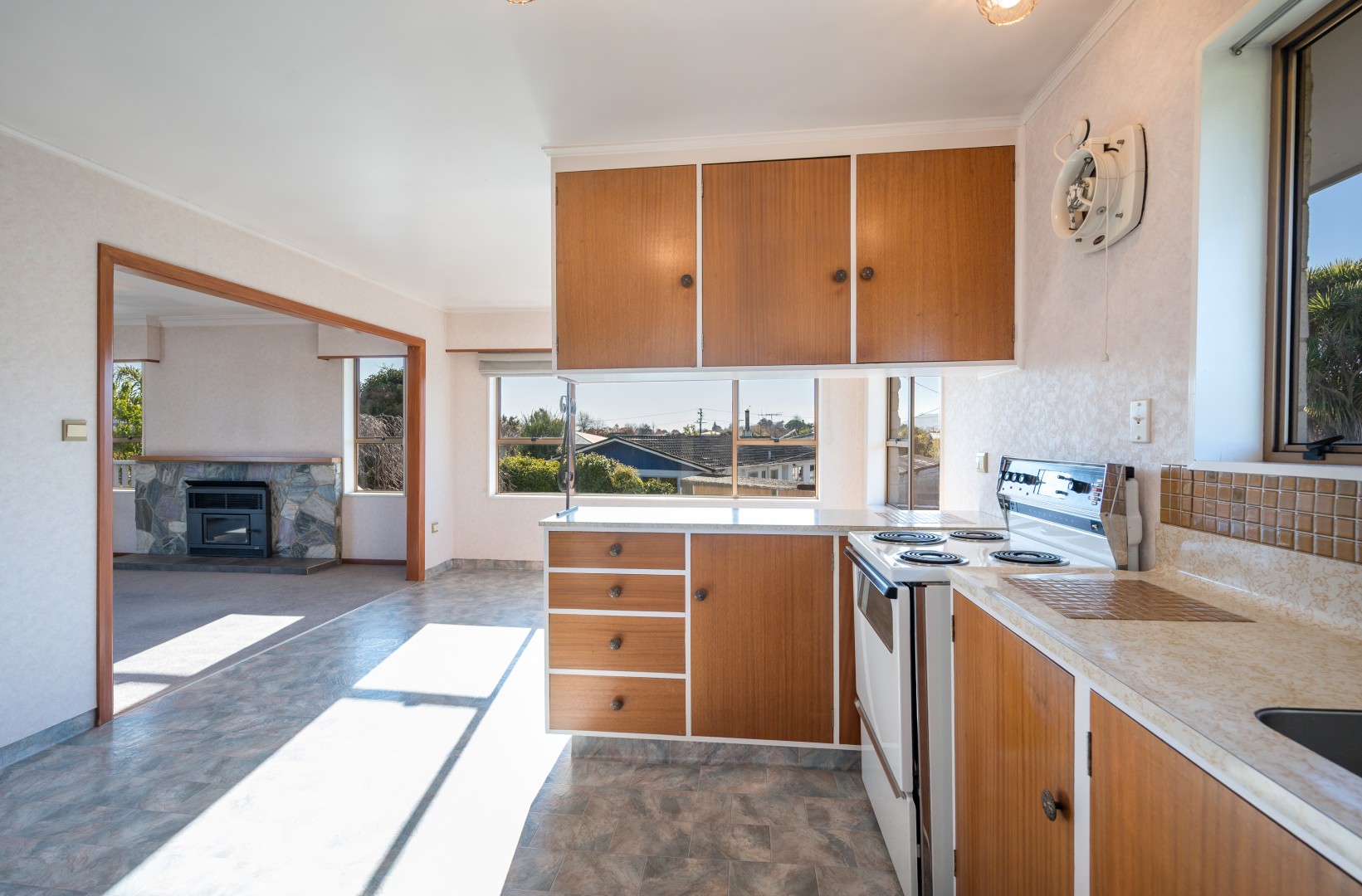 2 Balmoral Place, Stoke #11 -- listing/16219/j.jpeg