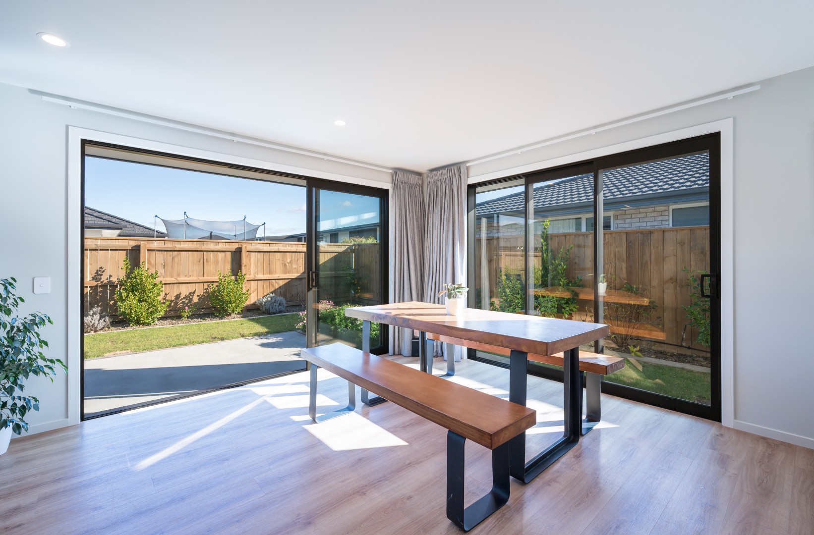 5 Esher Lane, Richmond #6 -- listing/16224/e.jpeg