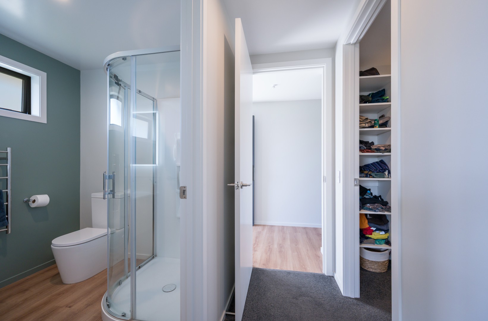 5 Esher Lane, Richmond #13 -- listing/16224/l.jpeg