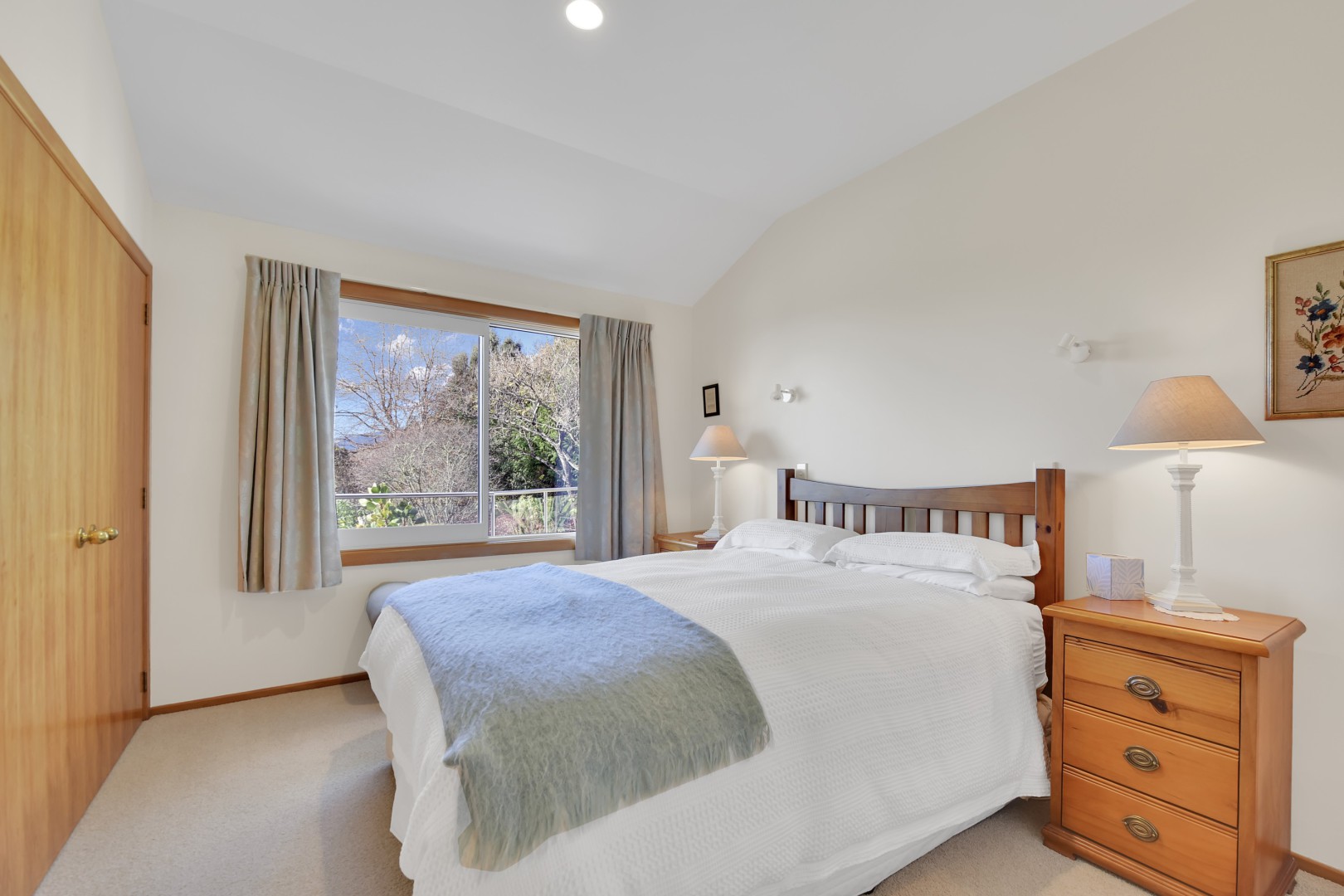 33 Valhalla Drive, Richmond #12 -- listing/16236/k.jpeg