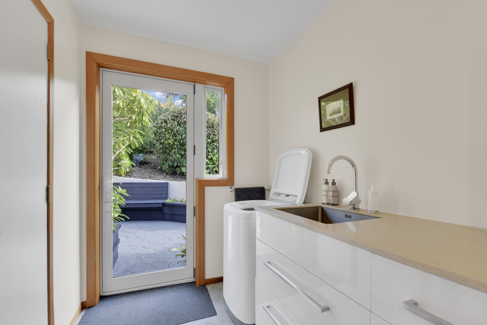 33 Valhalla Drive, Richmond #16 -- listing/16236/p.jpeg