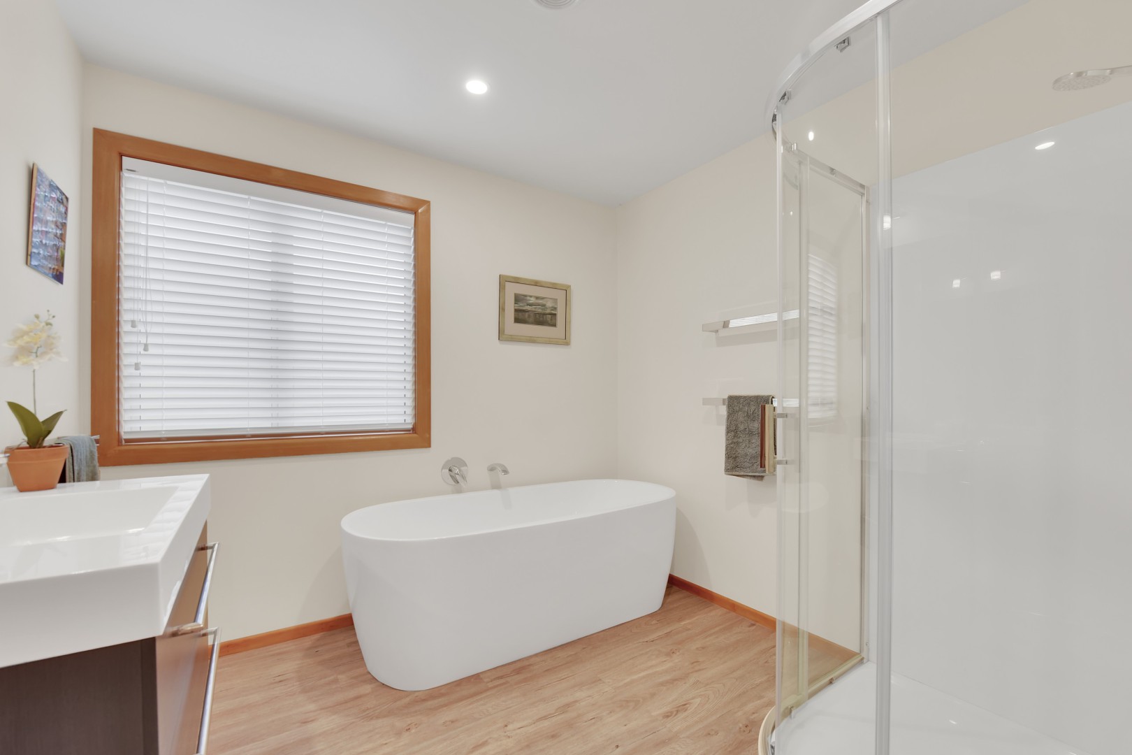 33 Valhalla Drive, Richmond #17 -- listing/16236/q.jpeg