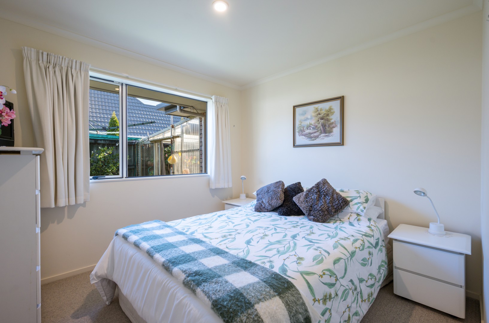 5 Sorrento Way, The Wood #9 -- listing/16240/h-v4.jpeg