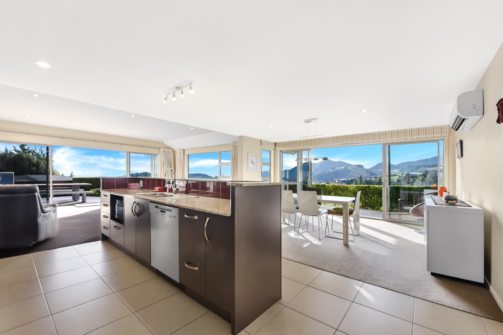 92 Panorama Drive, Enner Glynn #11 -- listing/16262/j.jpeg