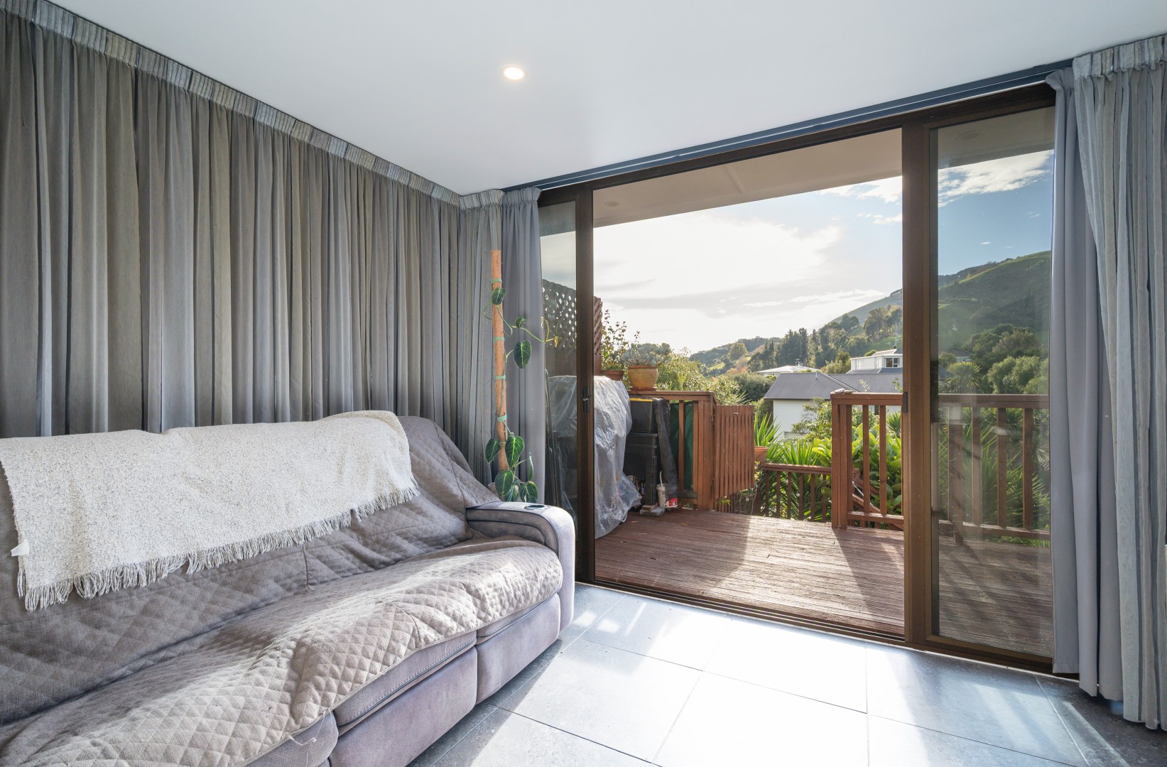 76 Tui Glen Road, Atawhai #14 -- listing/16282/n.jpeg