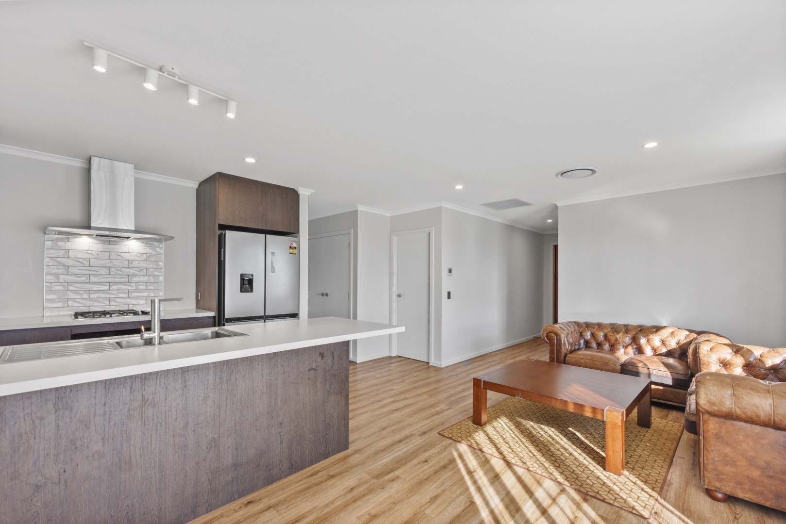 10 Esher Lane, Richmond #9 -- listing/16294/h.jpeg