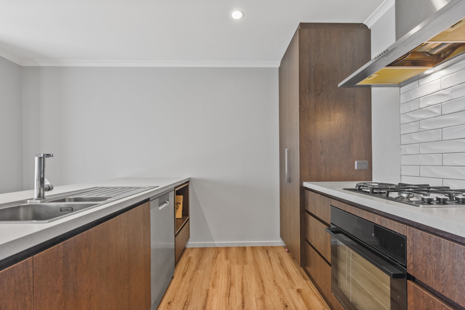 10 Esher Lane, Richmond #10 -- listing/16294/i.jpeg