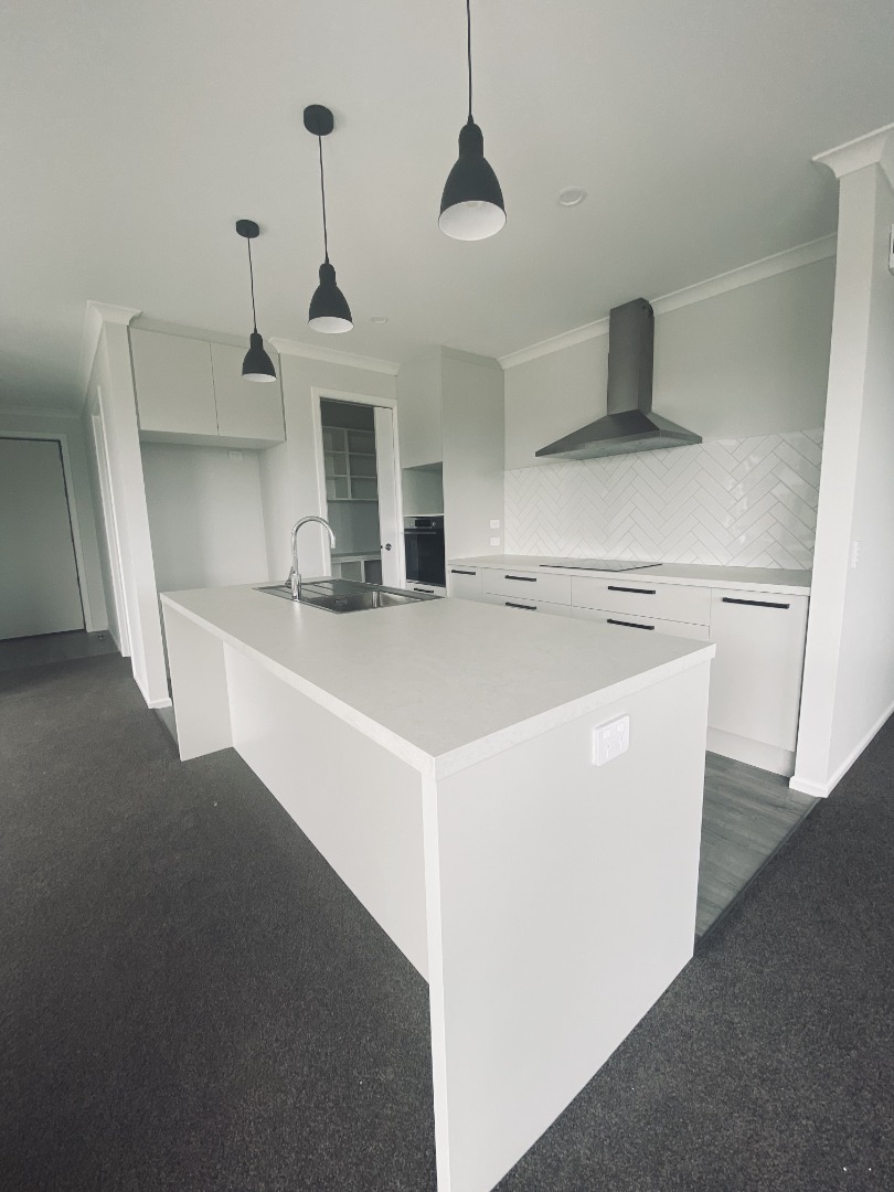 12 Hanworth Road, Richmond #4 -- listing/16296/RBPI113770.jpeg