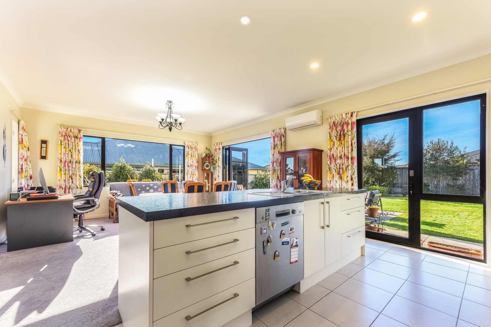 17 Hart Road, Richmond #8 -- listing/16314/g.jpeg