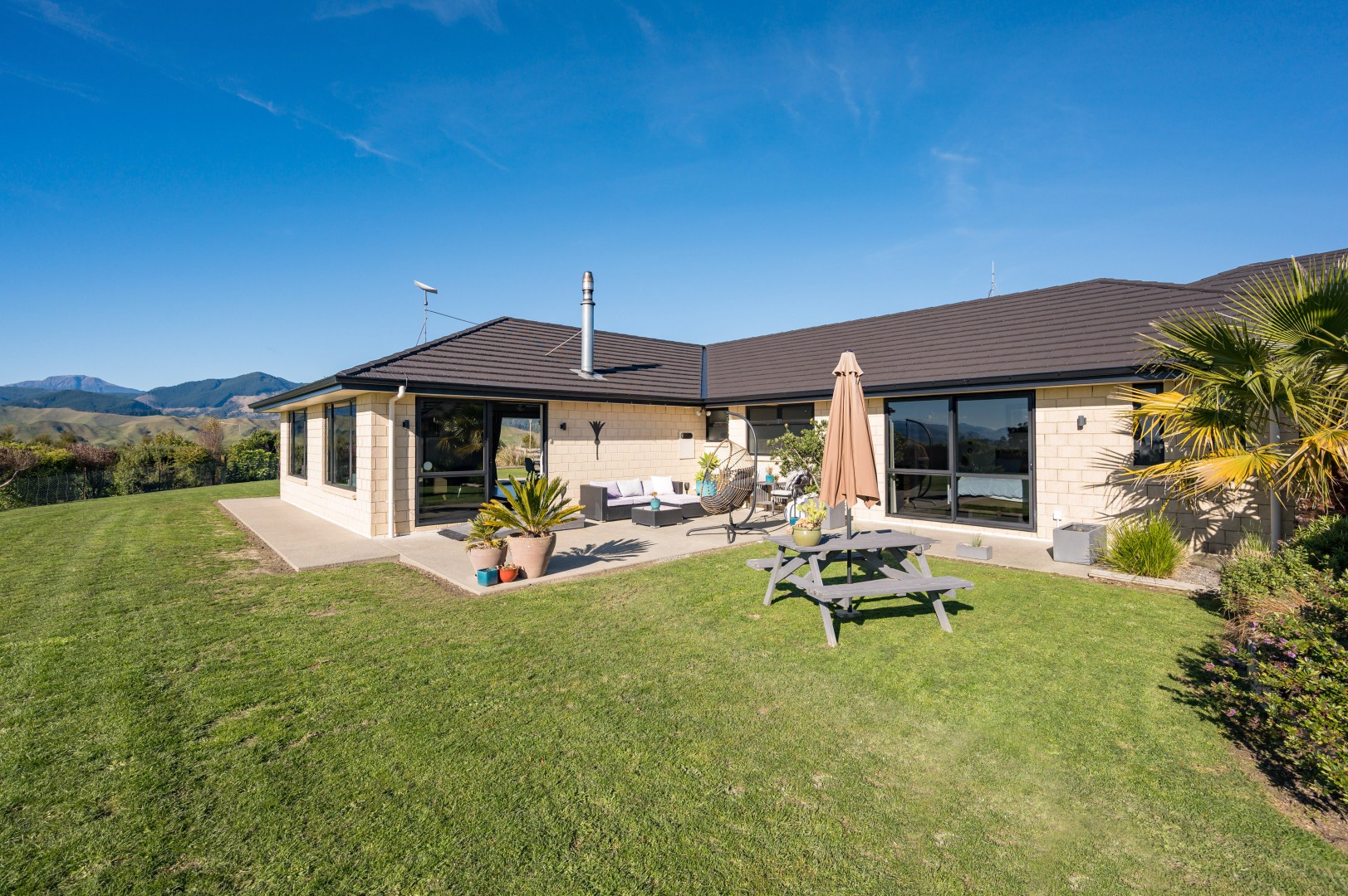 4 Moneymore Place, Wakefield #2 -- listing/16316/a.jpeg