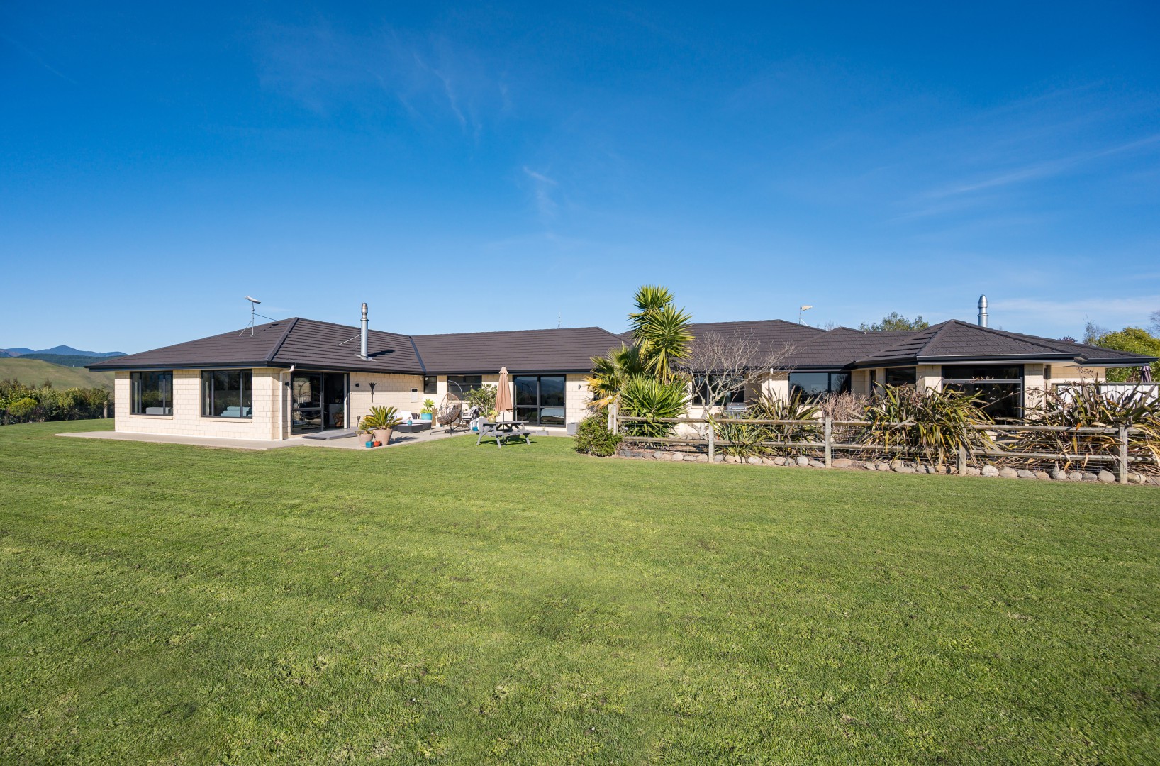 4 Moneymore Place, Wakefield #3 -- listing/16316/b.jpeg