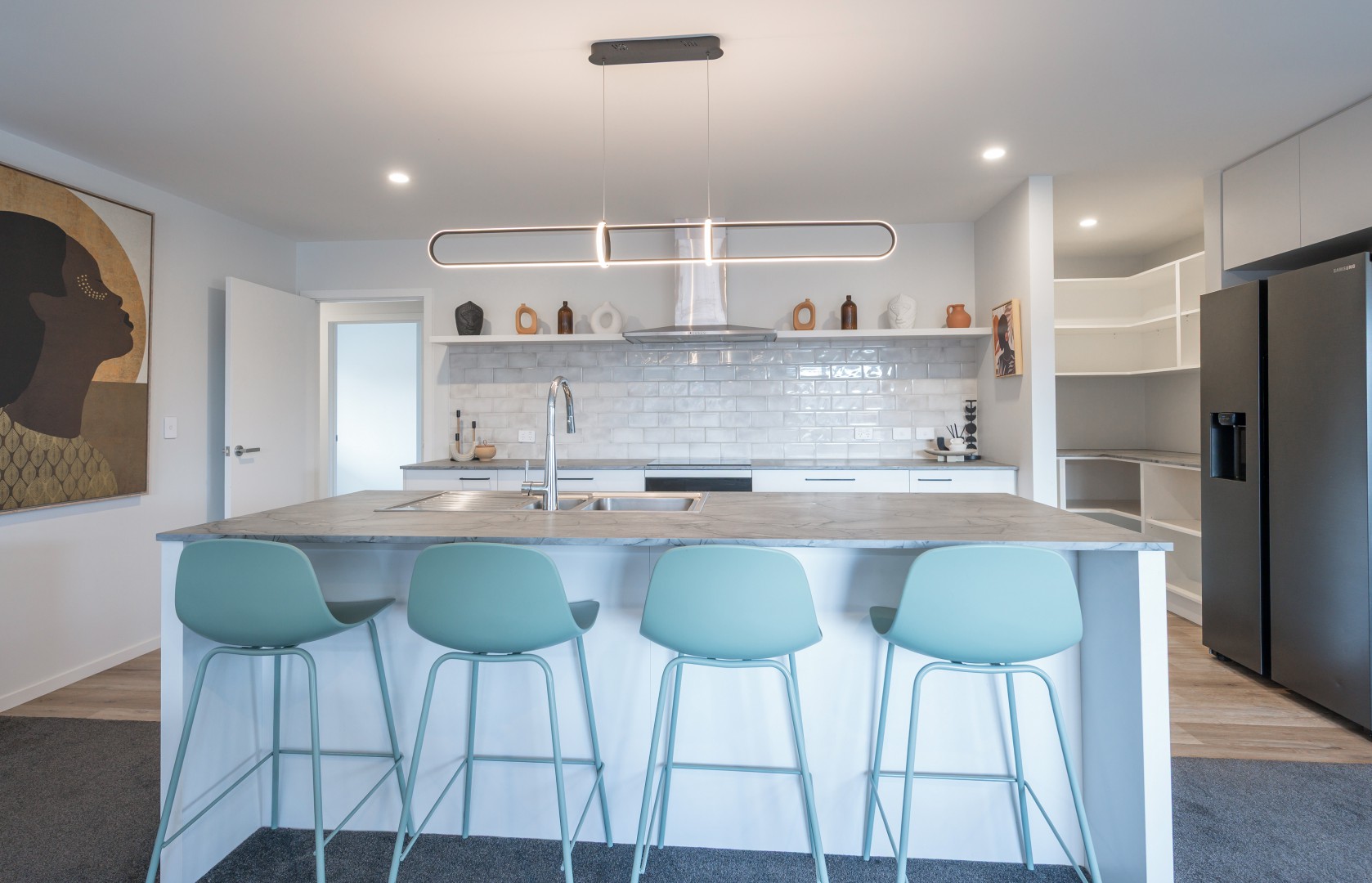 17 Hanworth Road, Richmond #7 -- listing/16323/f.jpeg