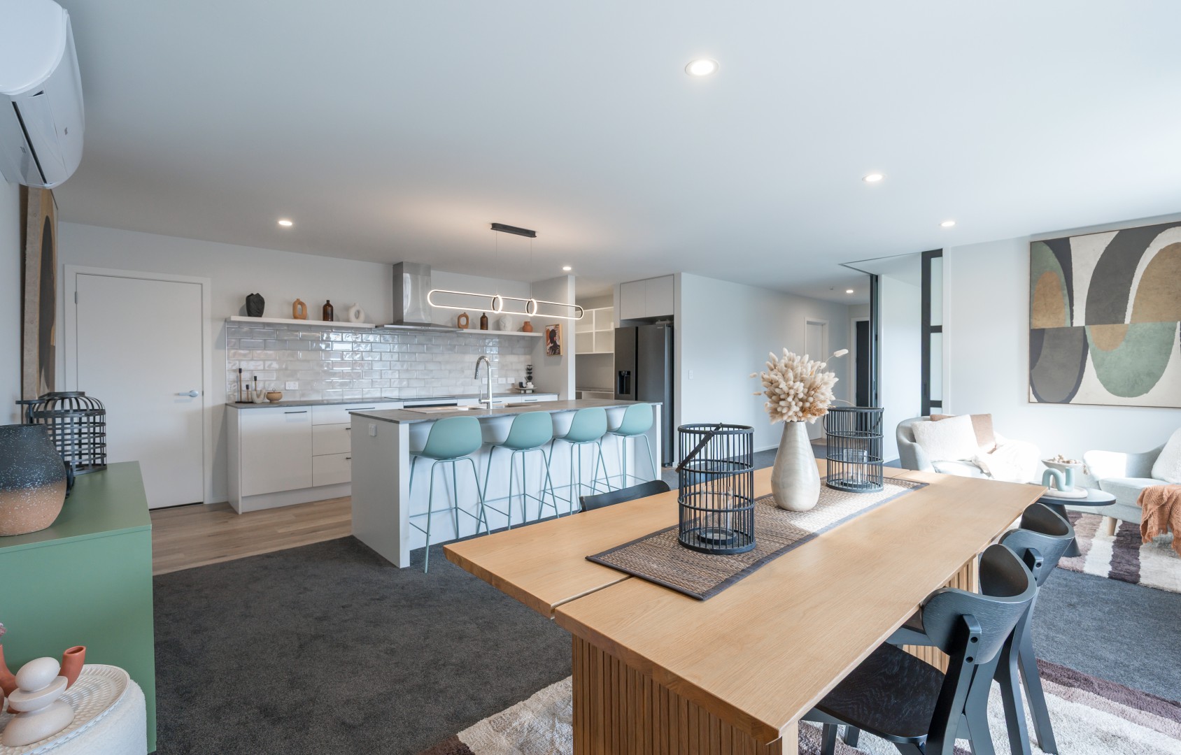 17 Hanworth Road, Richmond #10 -- listing/16323/i.jpeg