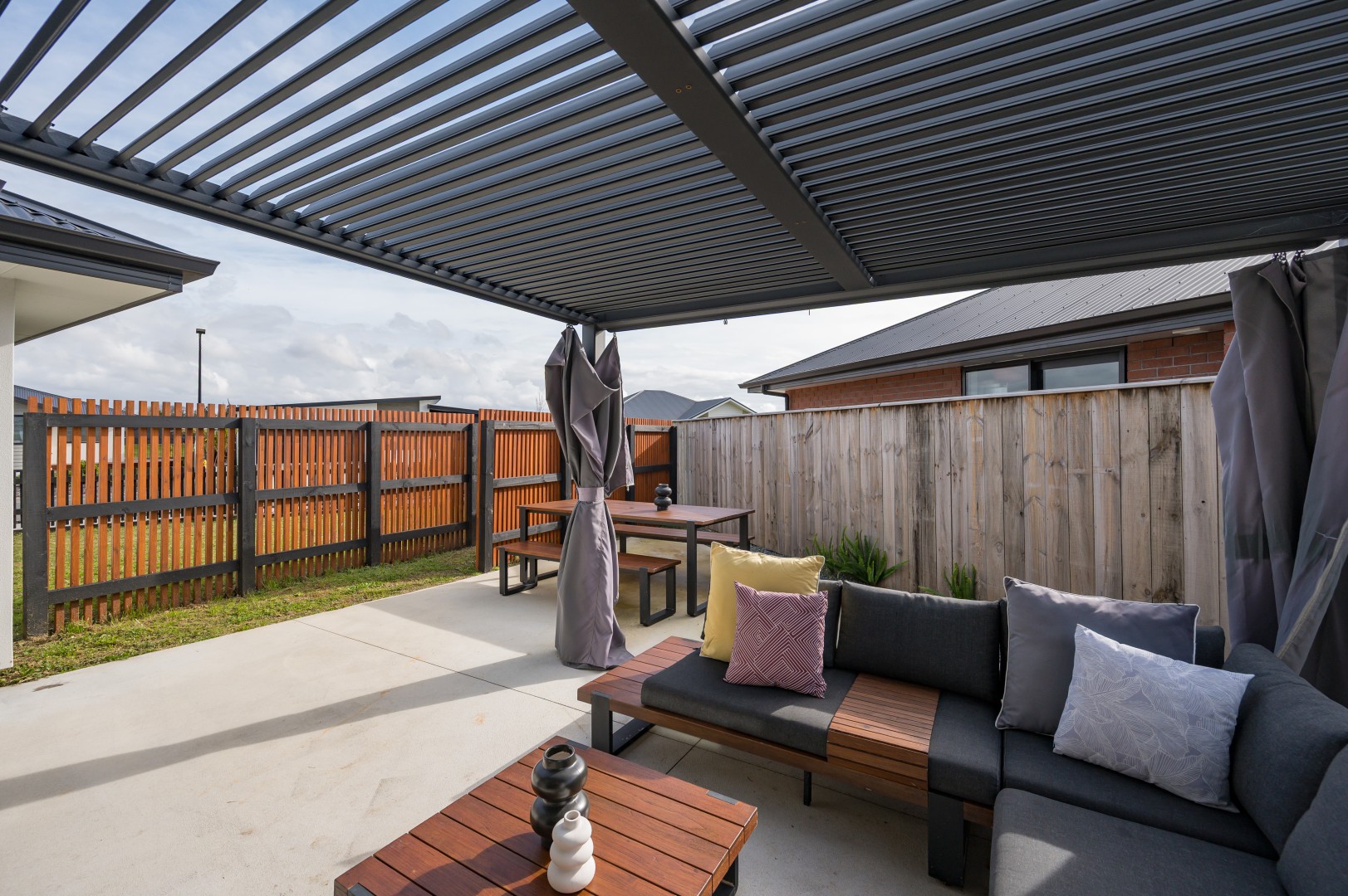 17 Hanworth Road, Richmond #14 -- listing/16323/n.jpeg