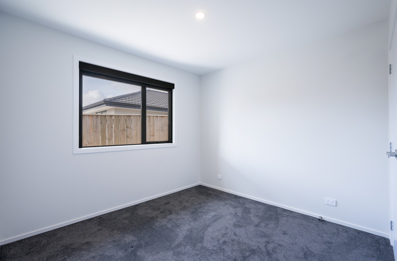 17 Hanworth Road, Richmond #23 -- listing/16323/w.jpeg