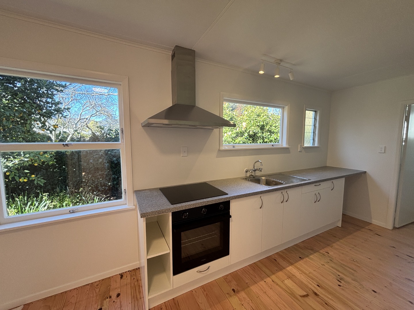 3/32 Cobham Crescent, Stoke #4 -- listing/16371/RBPI121901.jpeg
