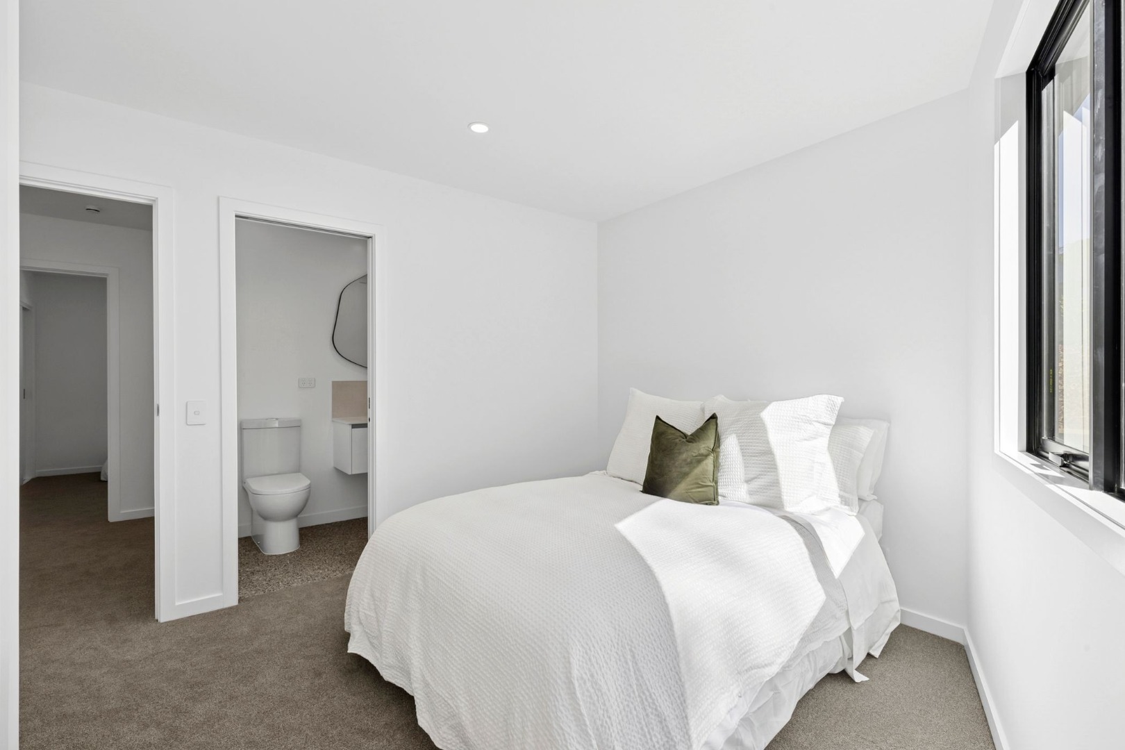 8 Golden Elm Rise, Toi Toi #5 -- listing/16381/RBPI122043.jpeg